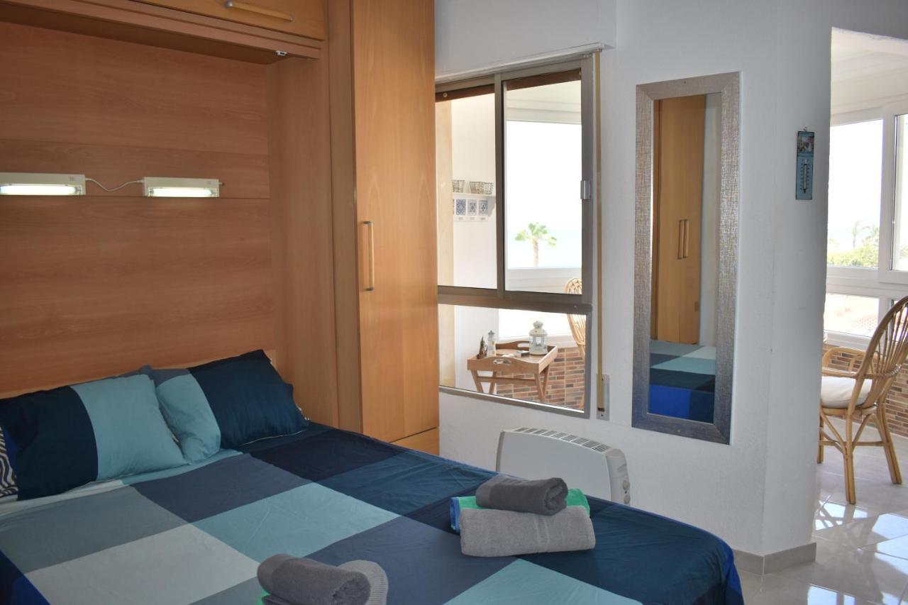 Fantastic Studio - Beachfront Διαμέρισμα Torrox Εξωτερικό φωτογραφία