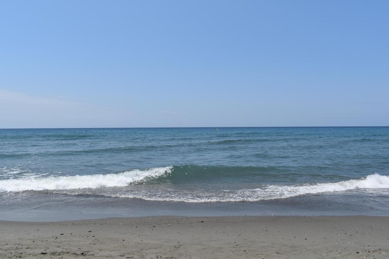 Fantastic Studio - Beachfront Διαμέρισμα Torrox Εξωτερικό φωτογραφία
